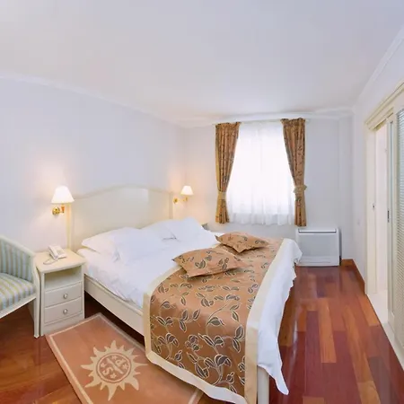 Luxury With Balcony And Panoramic View - Sunceva Postelja