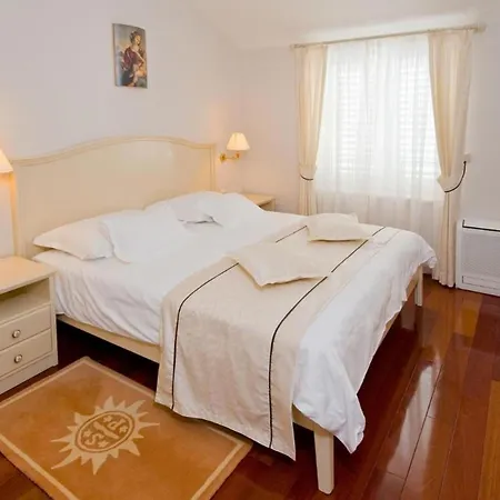 Luxury With Balcony And Panoramic View - Sunceva Postelja شقة *
