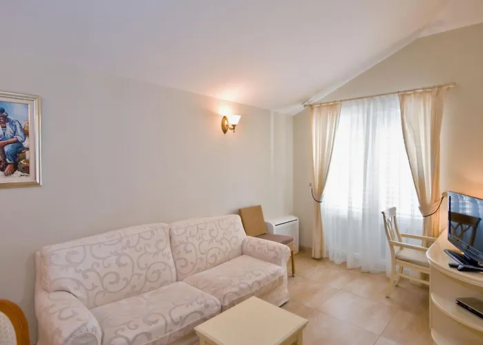 Luxury With Balcony And Panoramic View - Sunceva Postelja *