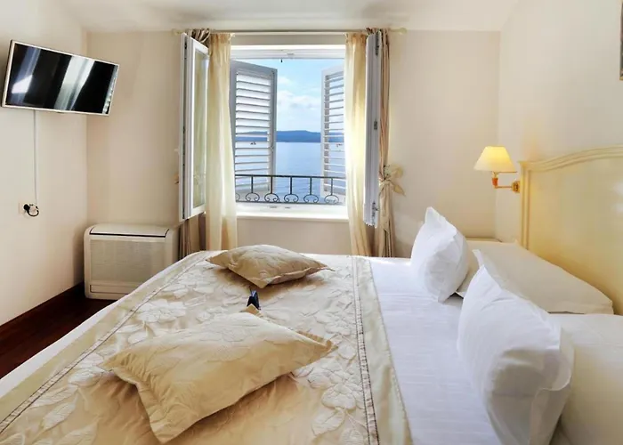 Luxury With Balcony And Panoramic View - Sunceva Postelja Apartment *